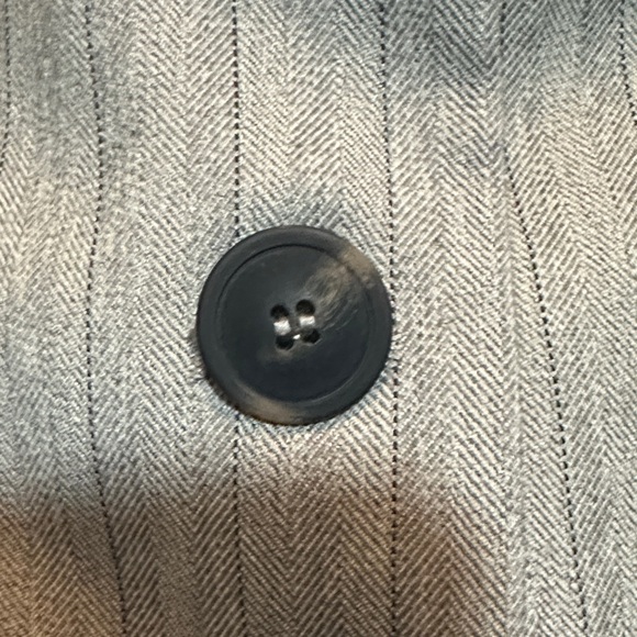 Zara Gray Pinstripe Vest - Picture 7 of 7